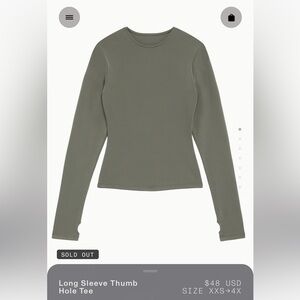 NWT - Khy by Kylie Jenner Long Sleeve Thumb Hole Tee - XS